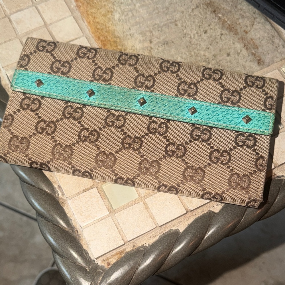 Gucci Brown and Teal Key Holder and wallet